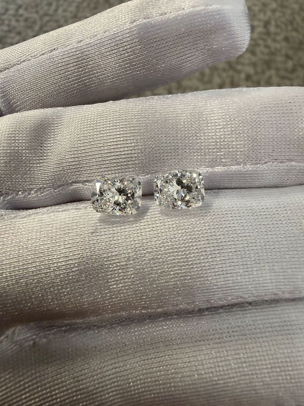3.06 ct Elongated Cushion Diamonds Studs