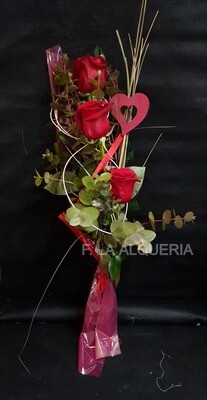 3 ROSAS ROJAS 3 ROSAS ROJAS