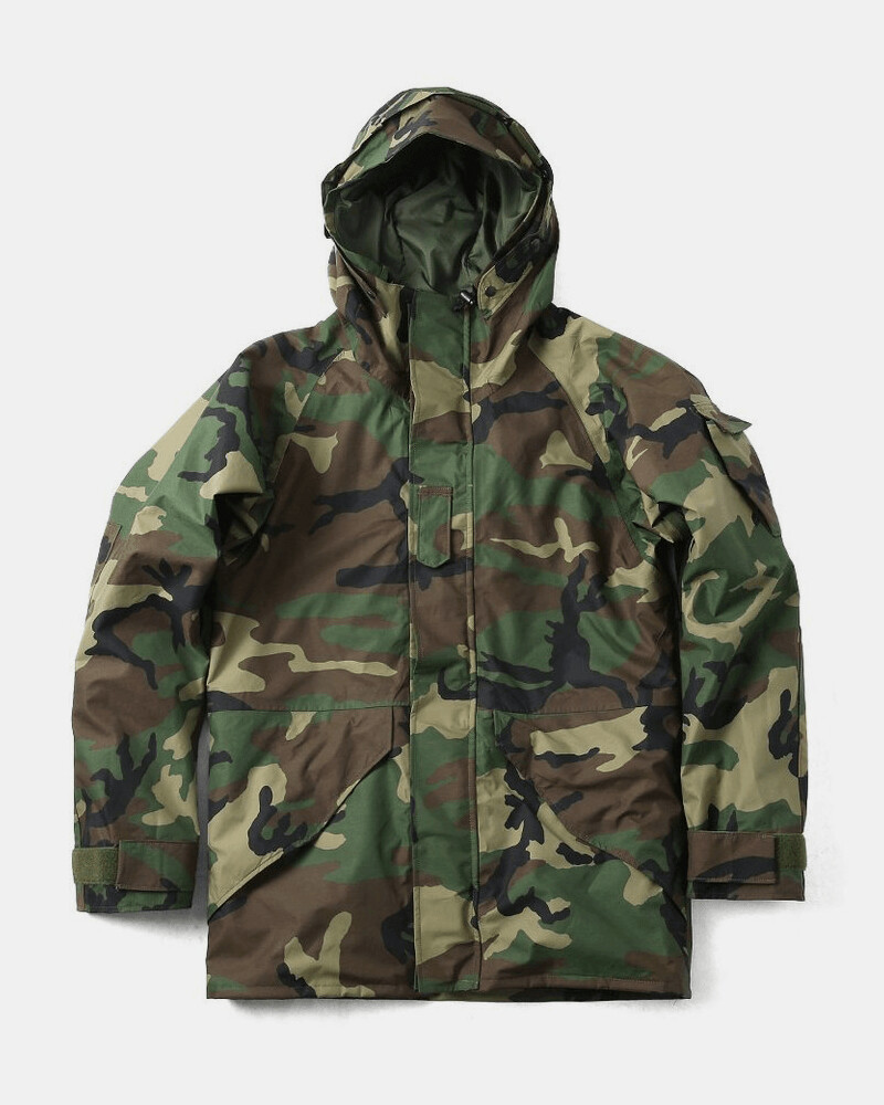 US Woodland Camo Goretex Jacket Genuine U.S. Military Issue ECW Cold weather Breathable Waterproof Goretex Parka