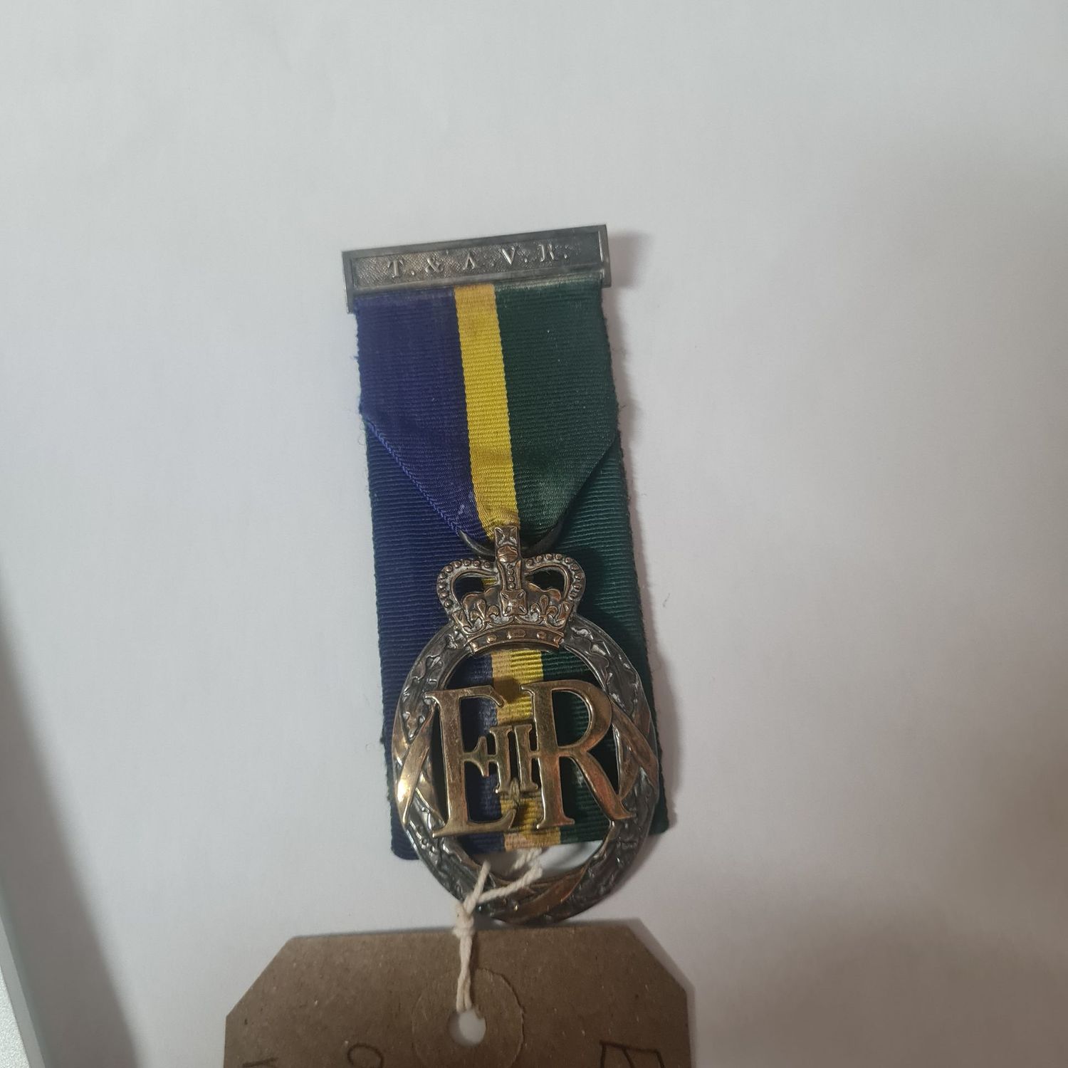 Elizabeth II Territorial Efficiency Decoration Medal  1977