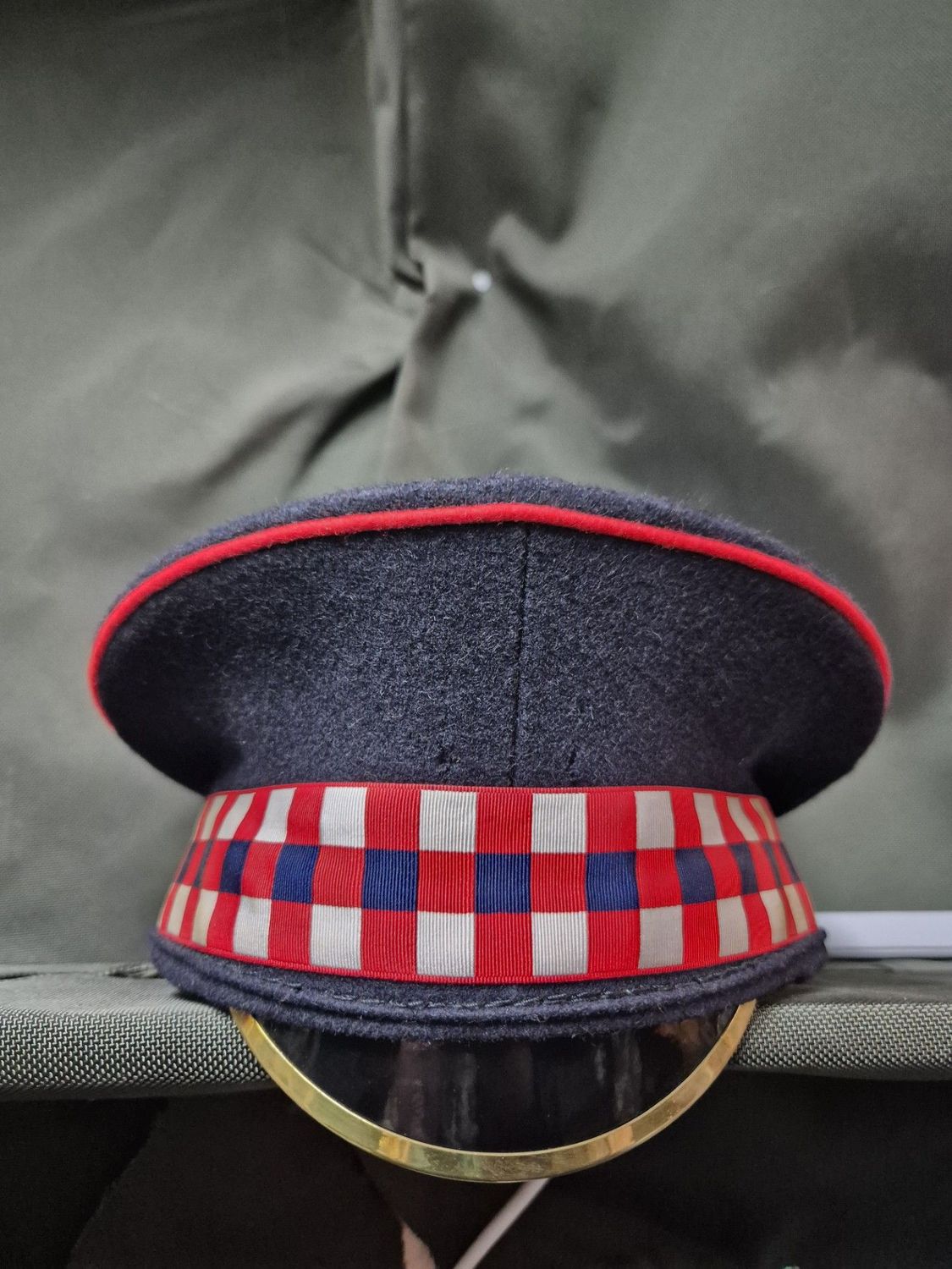 Genuine British Army Scots Guards Peaked Hat / Dress Cap, Size: 55cm
