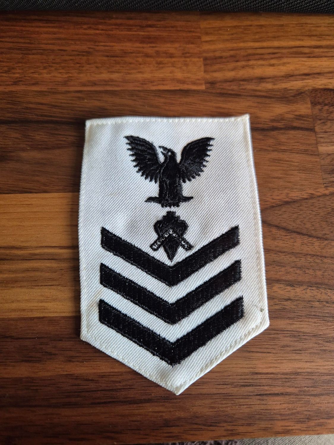 US Navy USN Builder 1st Class White Badge