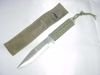 New Combat Toledo 440 Knife and Sheath Knives