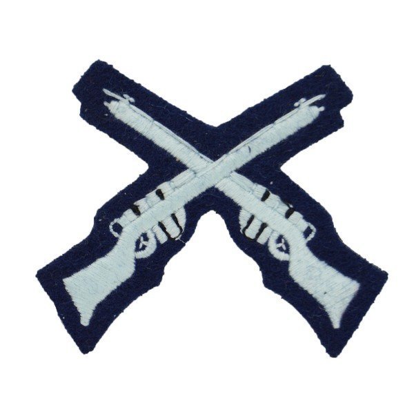 British Military Genuine Royal Air Force Marksman Crossed Rifles Qualification Badge