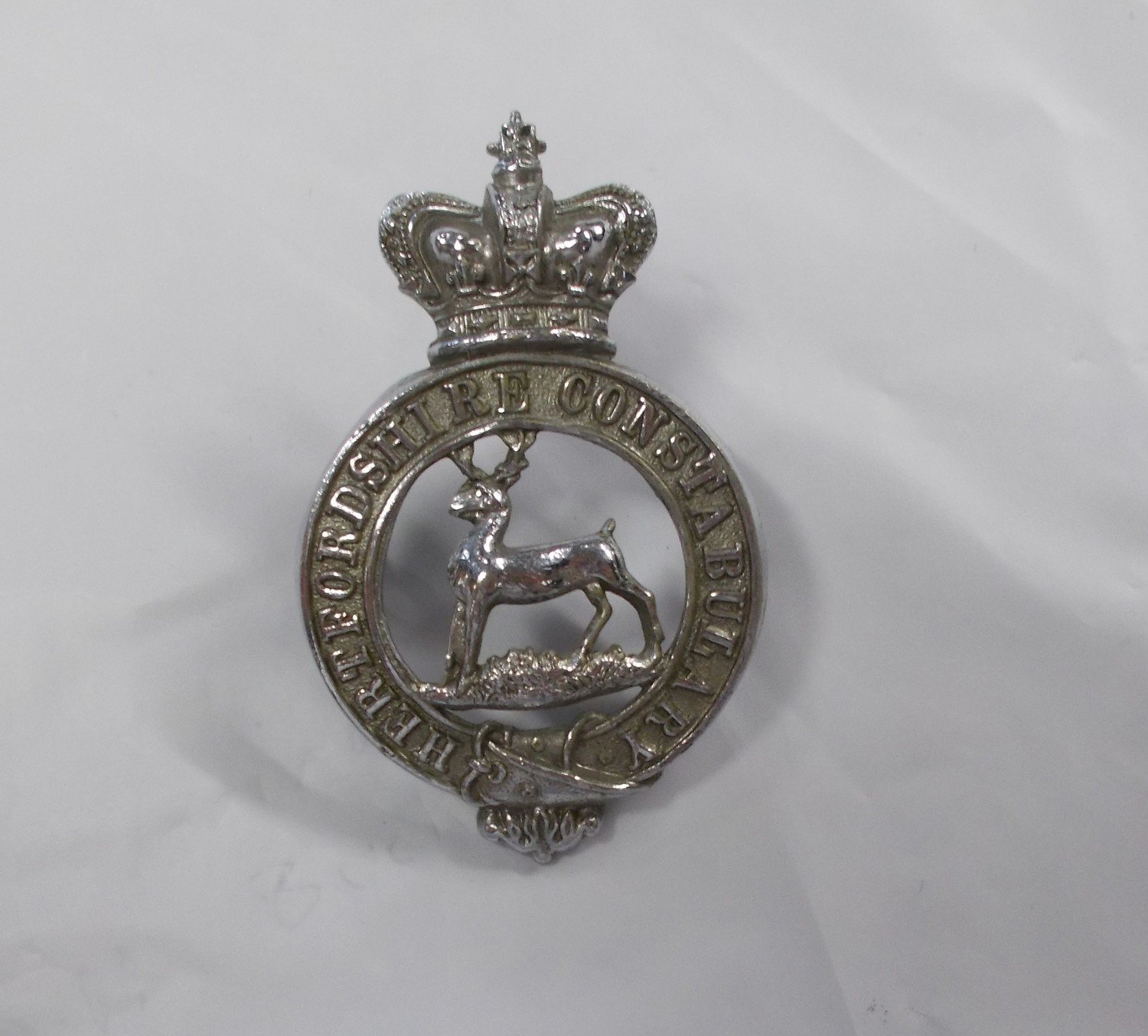 Vintage Victorian Era Hertfordshire Police Cap Badge