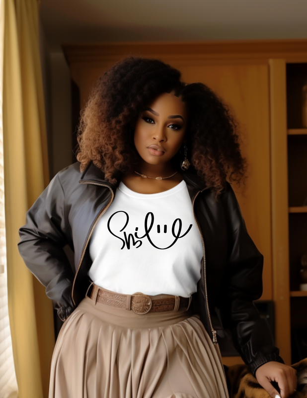 Smile Graphic Tee – Effortless Style with a Positive Vibe 😊