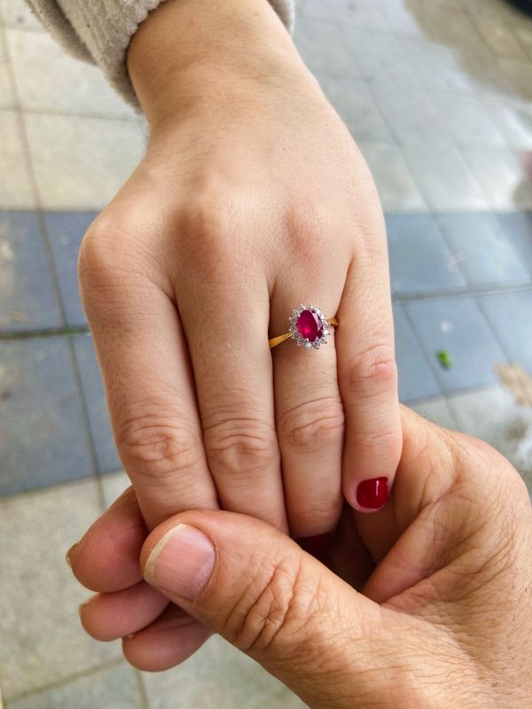 Anillo oro 375 Rubíes con circonitas K096_13 9K