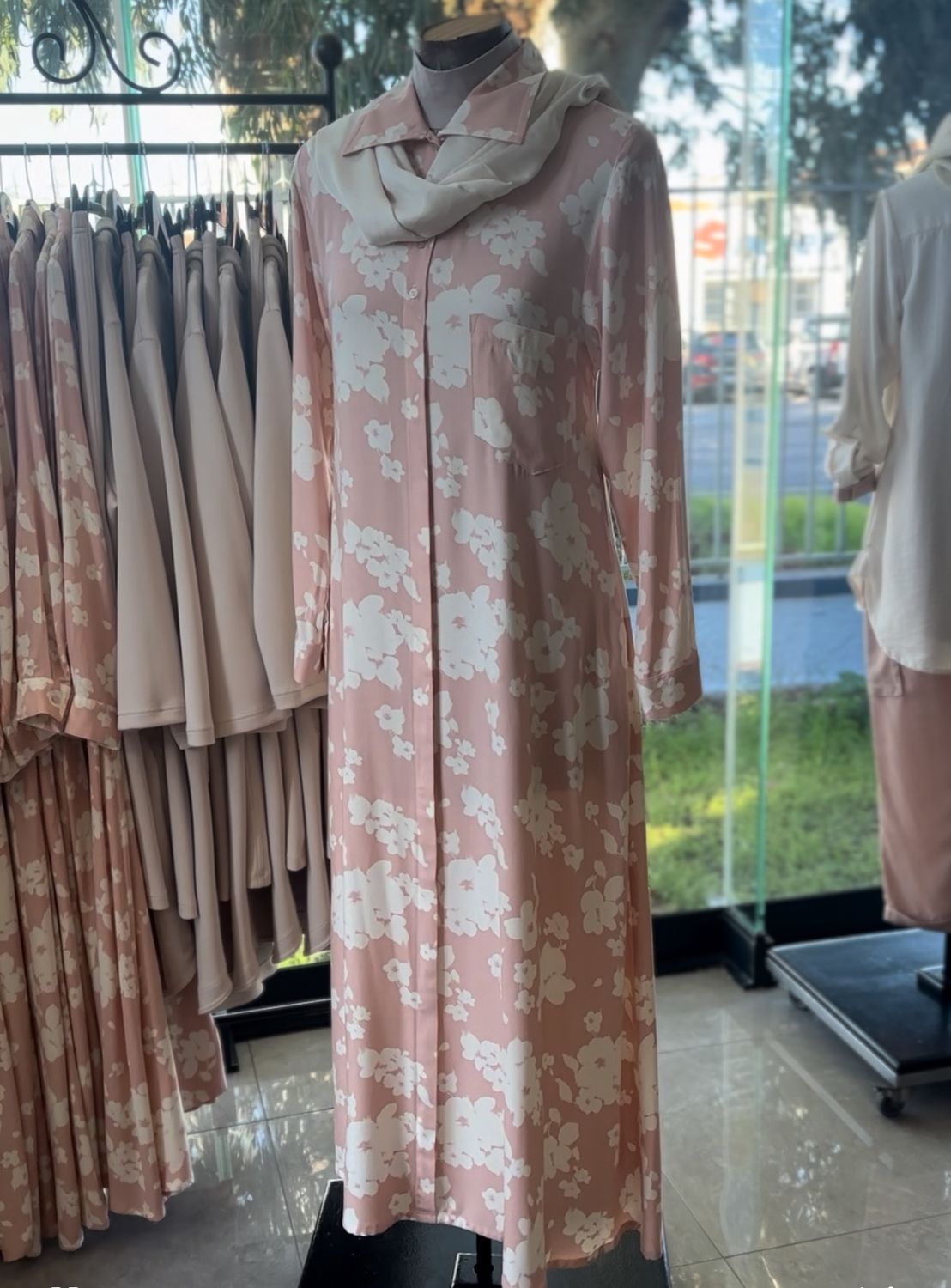 AW&#39;25 Aneeqah Dress