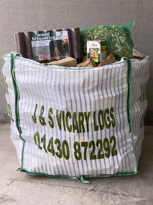 1 Cubic Metre 8&quot; RTB Logs - Winter Warmer Bundle