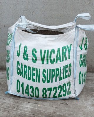 1 Tonne Bag of Screened 20mm Topsoil