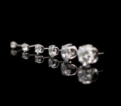 Junipurr CZ Round Prong-Set