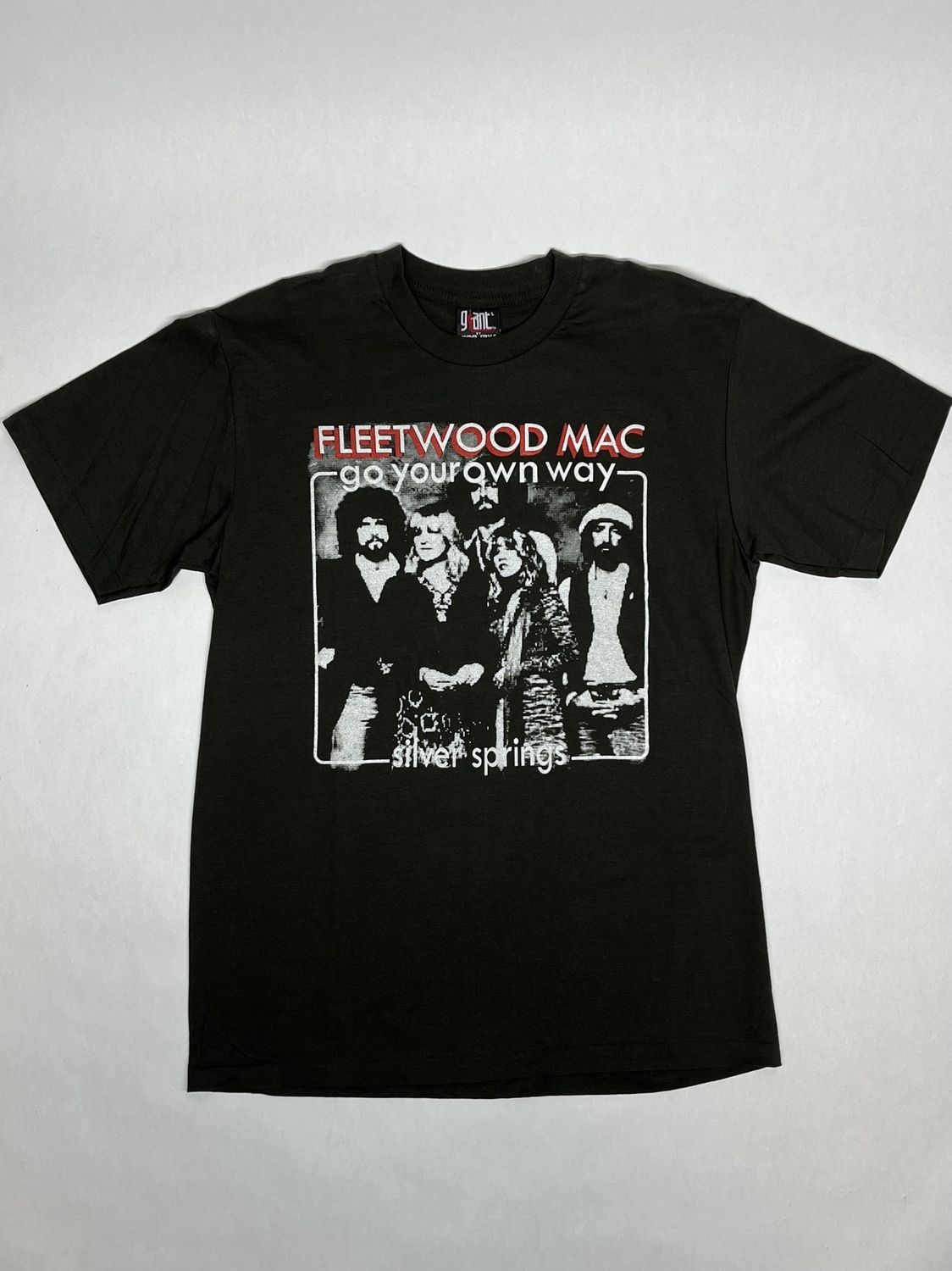 Fleetwood Mac – TH, Style: Go Your Own Way, Size: Small