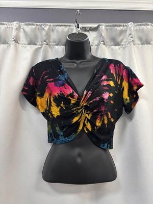 TH Tie Dye Crop Tee w/Twist