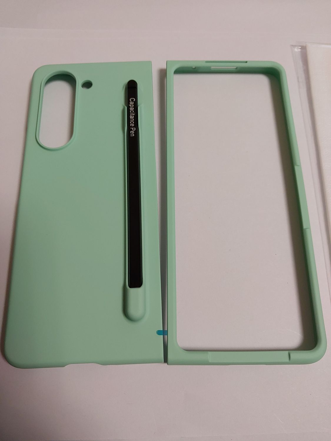 Turkusowe etui do telefonu Samsung Galaxy  Z Fold5 + rysik i szkło.