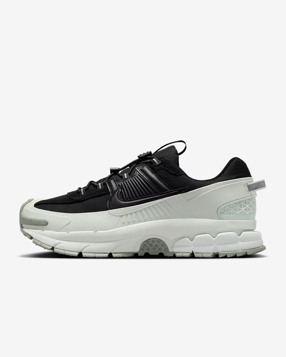 Zoom Vomero Roam sneaker