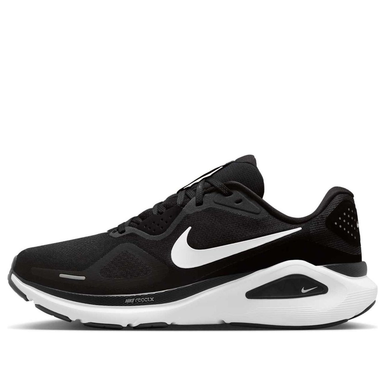 Structure 26 sneaker
