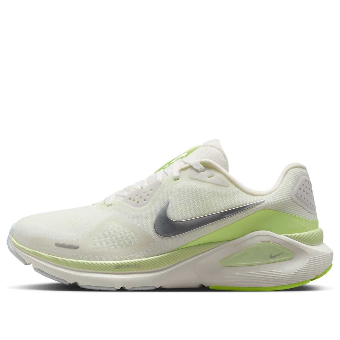 Structure 26 sneaker