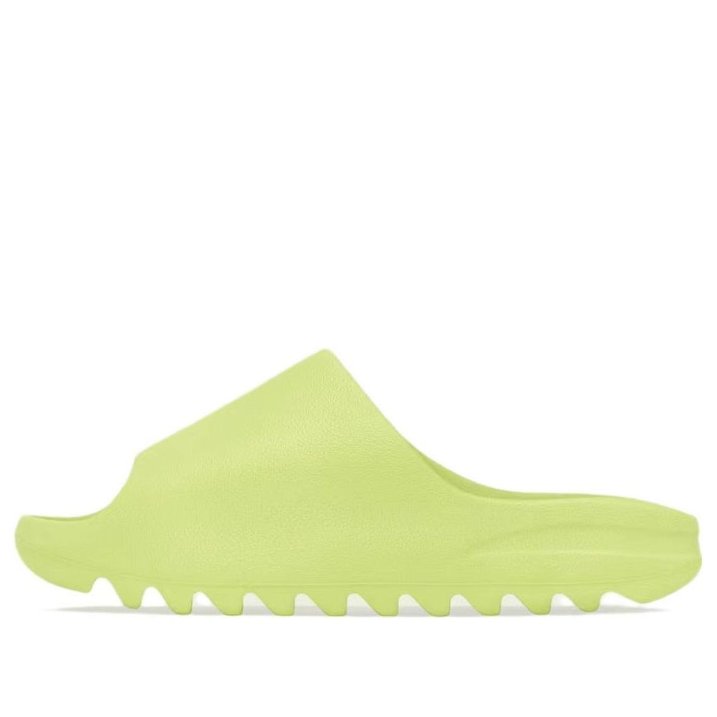 Yeezy Slide sneaker