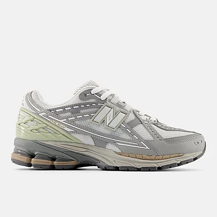 1906R Retro sneakers