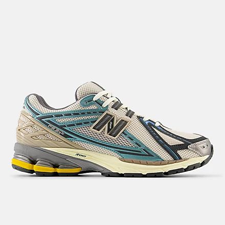 1906R Retro sneakers