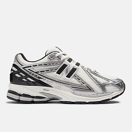 1906R Retro sneakers
