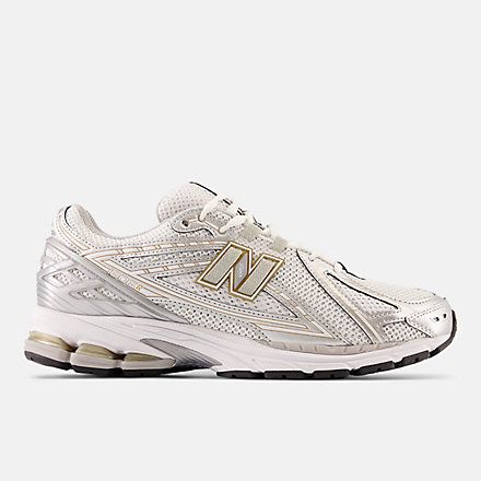 1906R Retro sneakers