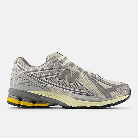 1906R Retro sneakers