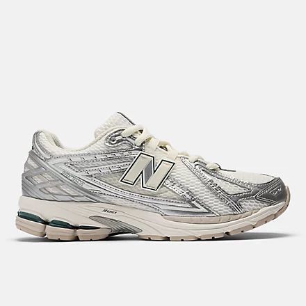 1906R Retro sneakers