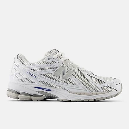 1906R Retro sneakers