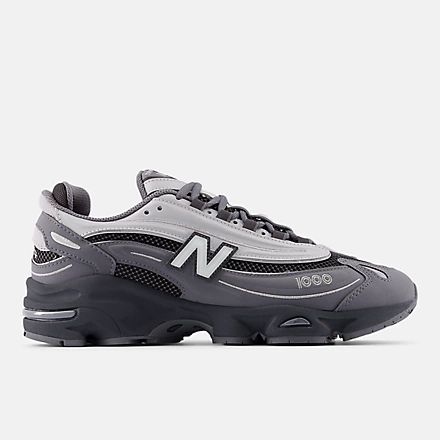 1000 Series Sneakers