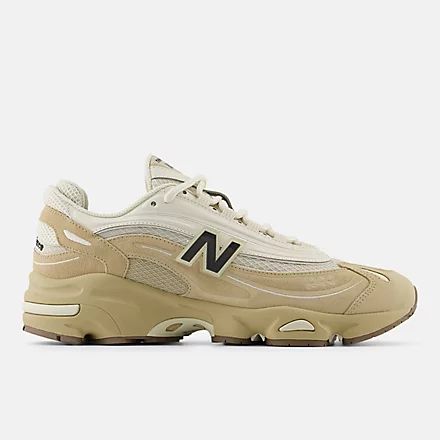 1000 Series Sneakers