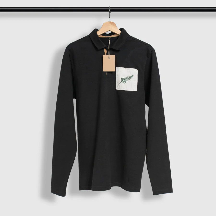 All Black Collar Long Sleeve T-shirt