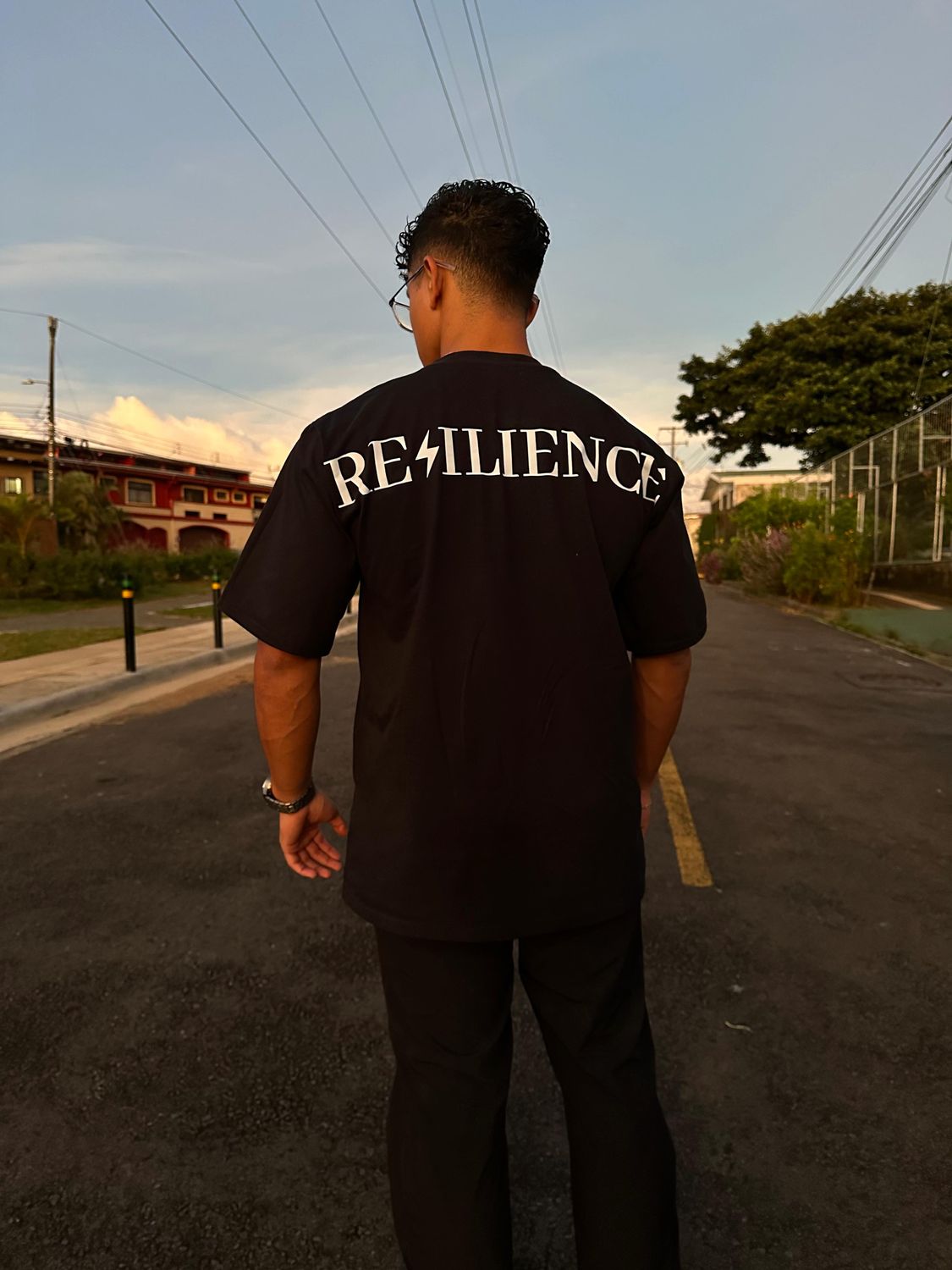 RESILIENCE T-SHIRT BLACK
