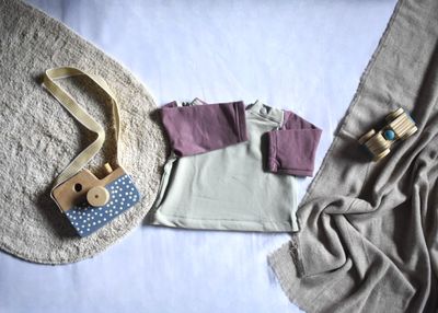 Sudadera Verde con Mangas y Capucha Rosa