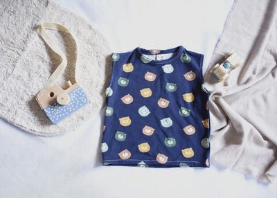 Camiseta Azul de Manga Corta de Osos