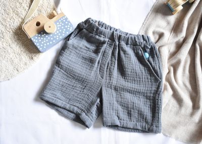 Pantalon Corto Azul Oscuro