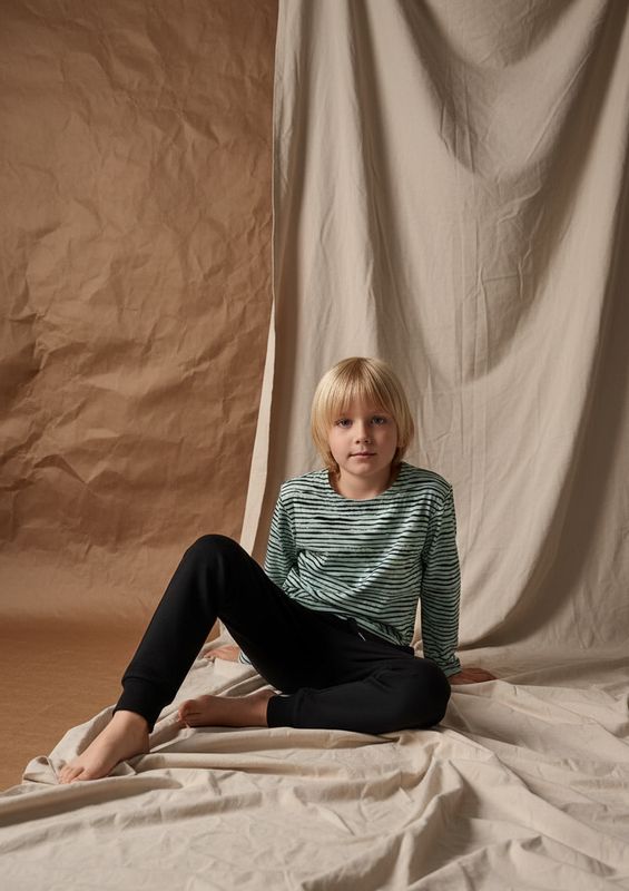 Camiseta Azul de Manga Larga de Rayas