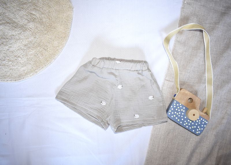 Pantalones Cortos de Ovejas