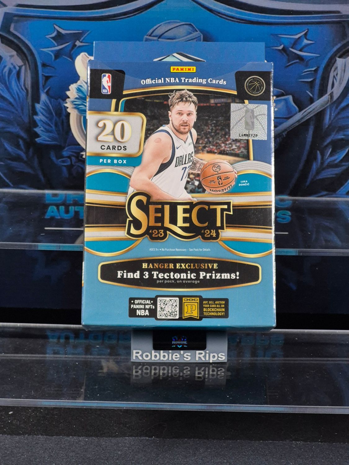 Select 2023-24 Hanger