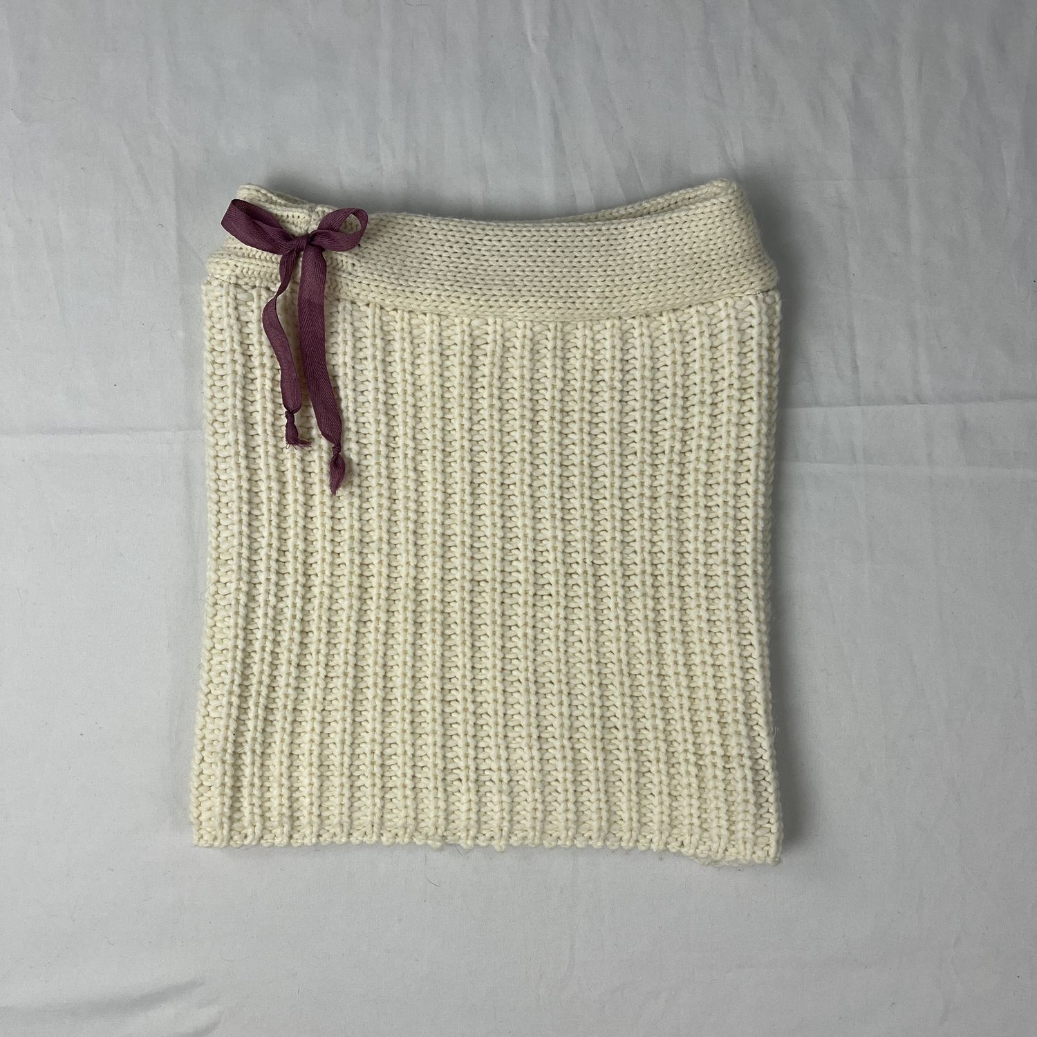 cream knitted bow skirt