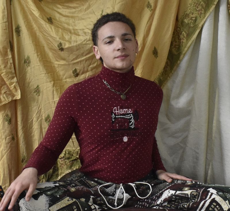 sewing machine dot turtleneck