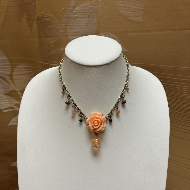 orange rose necklace