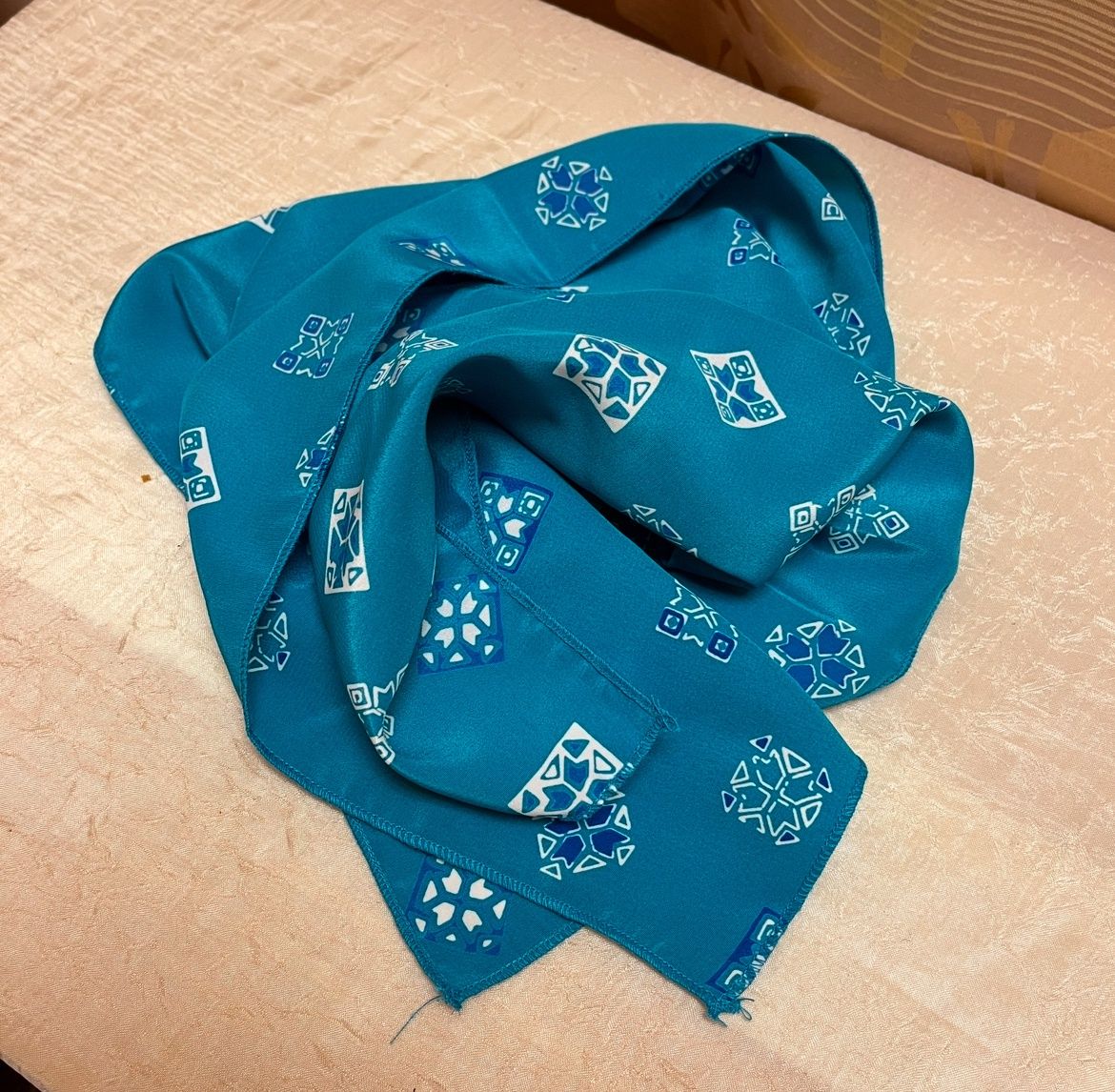 blue diamond scarf