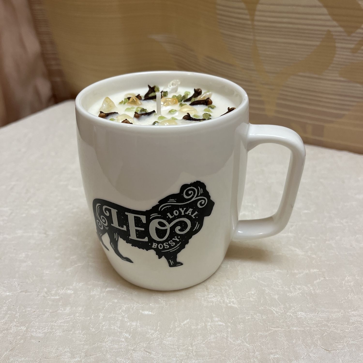 lion leo candle mug