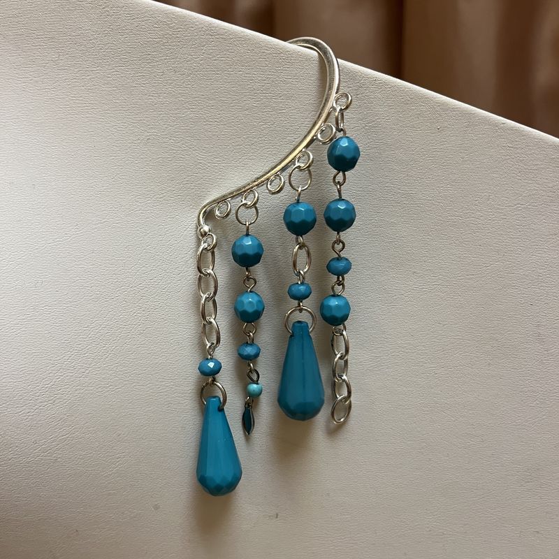 Teal Teardrop Beaded Ear Cuff