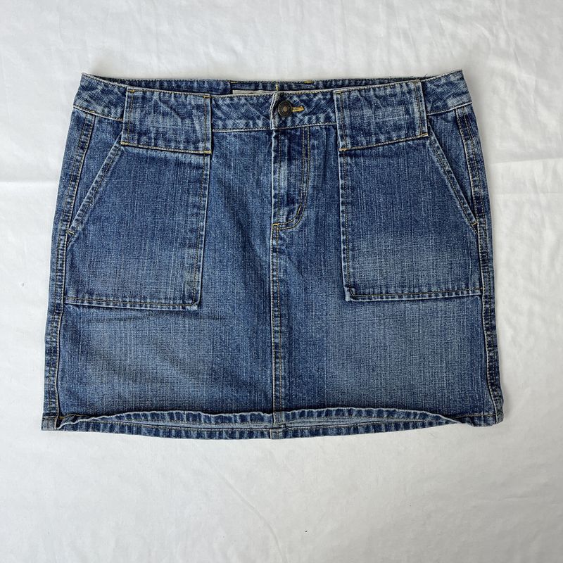 classic square denim mini skirt
