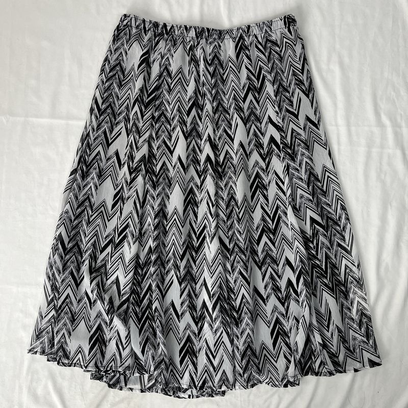 Black and White Patterned Midi Skirt