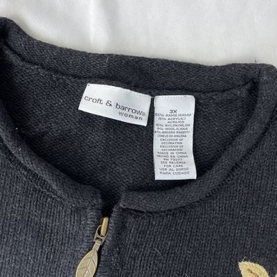 croft &amp; barrow leaves knitted zip up