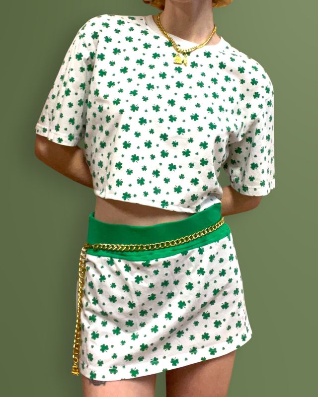 clover skirt set