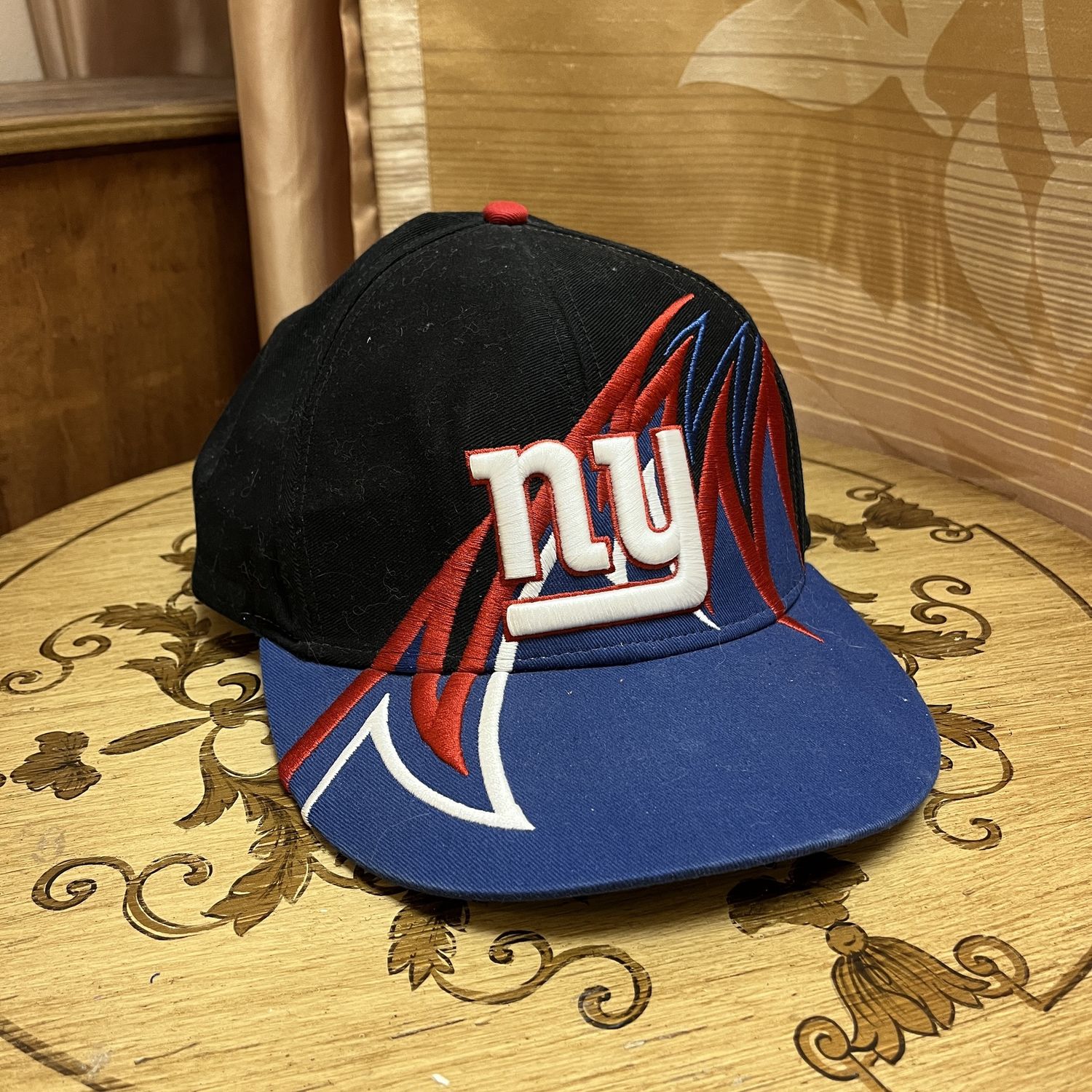 New York Giants snap back hat